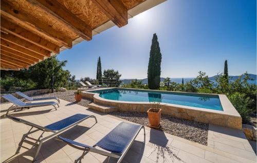 Gorgeous Home In Orasac With Kitchen