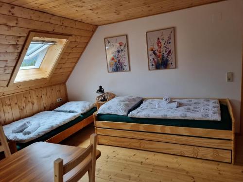 Postel nebo postele na pokoji v ubytování S-apartment Wiedweg