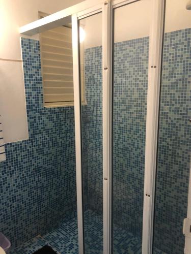Un baño de Hotel Casa Robinson