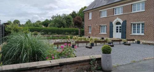 Zahrada ubytování Les Rêves de Baie de Somme Chambres d'hôtes , Table d'hôtes et Spa
