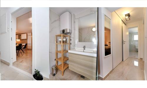 MY DALMATIA - M Apartment Trogir with free parking and roof terrace