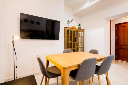 Cozy apartment in the center