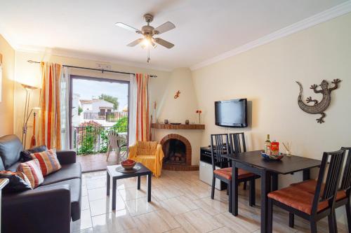 Capistrano Village Garden by Casasol