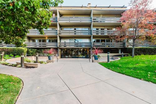 Gallery image of Palo Alto 1BR w Pool Fitness Center nr SU SFO-275 in Palo Alto