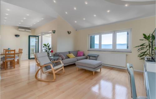 Lovely Apartment In Crikvenica