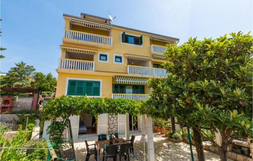 Lovely Apartment In Crikvenica