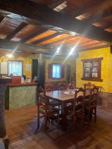 Φωτογραφία από το άλμπουμ του Casa Redonda σε Ορένσε