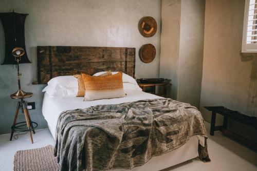 Katil atau katil-katil dalam bilik di Mount High Luxury Stables