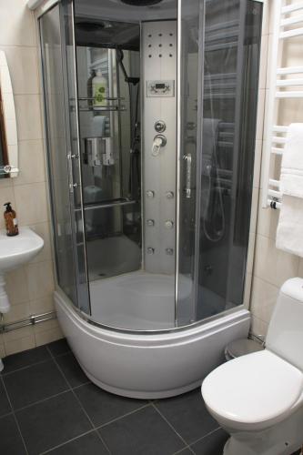 Koupelna v ubytování Hotell Salem