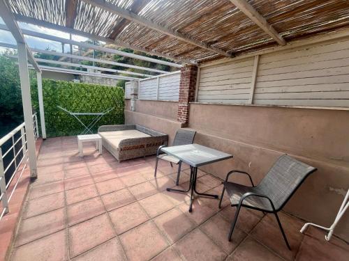 Balkoni atau teres di The Beach House - Apartments & Studios