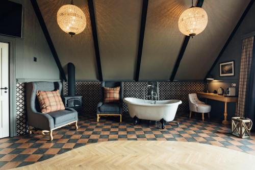 Un lugar para sentarse en Skálakot Manor Hotel