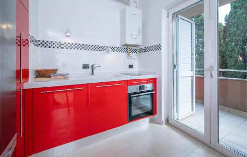 Nice Apartment In Fazana With Wifi
