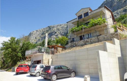 Lovely Apartment In Omis With House Sea View