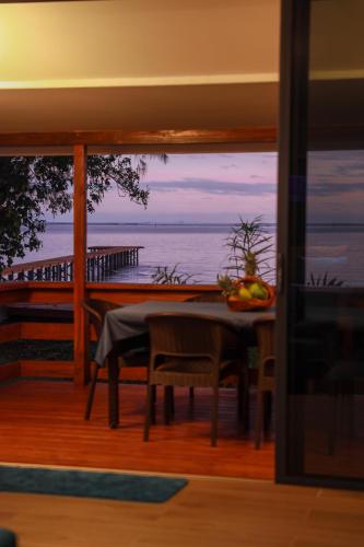 Teahupo'o Wave Lodge, hébergement à Tahiti