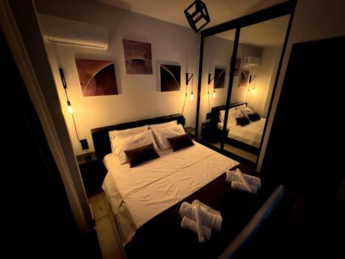 Modern Apartment with Free Parking and 300Mbps Internet