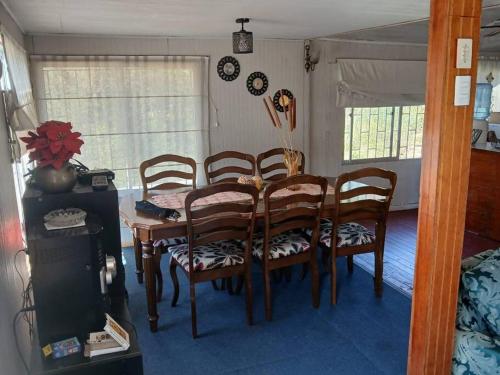 Χώρος καθιστικού στο Linda cabaña con salida al Lago Rapel