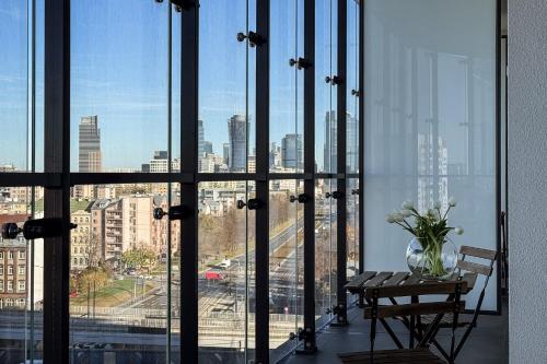 Výhľad na mesto Varšava alebo výhľad na mesto priamo z apartmánu