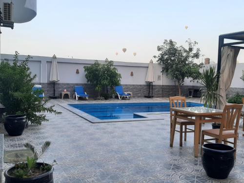 Bazén v ubytování Panorama Hotel nebo v jeho okolí