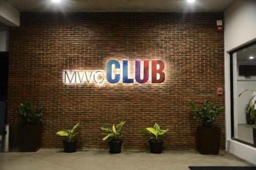 Certifikát, hodnocení, plakát nebo jiný dokument vystavený v ubytování MWC Club by Downtown
