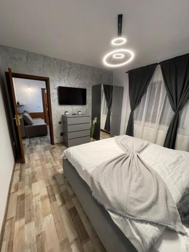 Llit o llits en una habitació de Casa Iancu