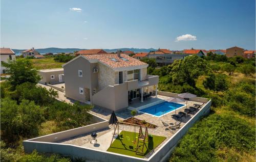 Gorgeous Home In Bibinje With Wifi