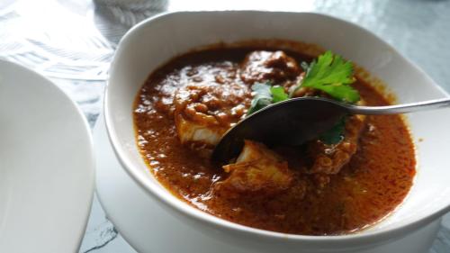 Makanan di atau berdekatan resort