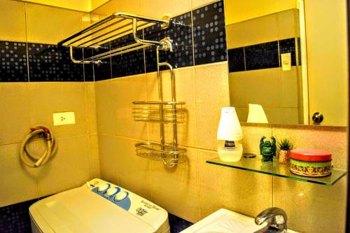 Phòng tắm tại Sodi's Place at Escalades Condominium