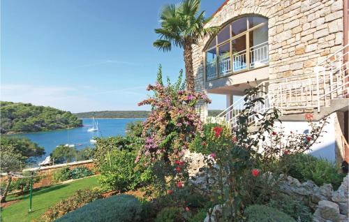 Apartment Kastanjez Iv Cr