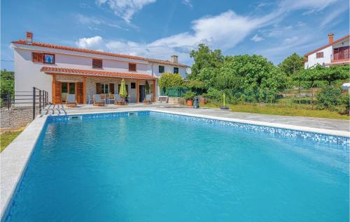 Nice Home In Labin With Wifi