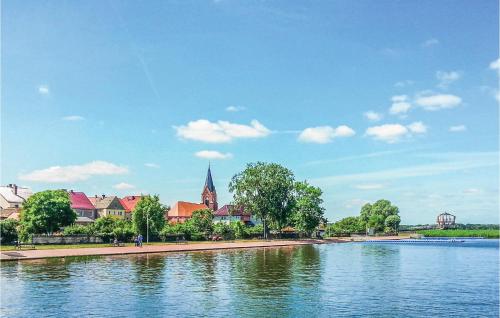 2 Bedroom Cozy Home In Nowe Warpno