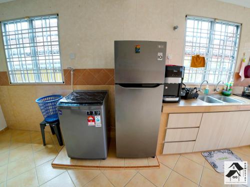 Dapur atau dapur kecil di S2 Semi-D Retreat Stay 芙蓉新城舒适住宿