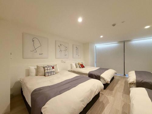 b hotel NaouBLD - Comfortable 2BR Apartment in Hatchobori for 10 Guests