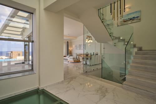 パノルモス・レティムノにあるThalassa Residence, Pool, Spa Whirlpool & SeaViews, By ThinkVillaのギャラリーの写真