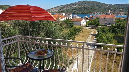 Apartments in Vinisce 7388