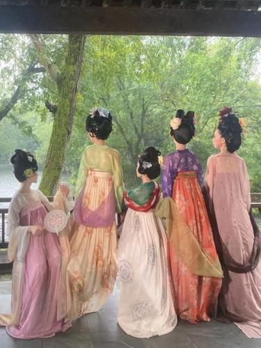 Tetamu yang menginap di Xishang Yunjian Holiday Hotel