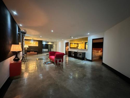 Η κουζίνα ή μικρή κουζίνα στο CJ HOUSE station 18 Ipoh
