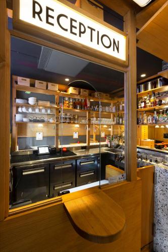 Oh la la ! Hotel Bar Paris Bastille photo 38