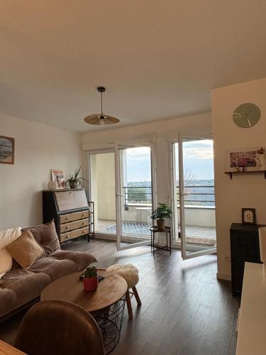 Photo de la galerie de l'établissement T1 bis chaleureux et bien situé, à La Roche-sur-Yon