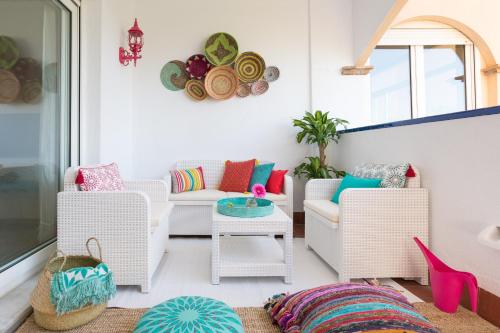 BOHO CHIC- Beachfront - Free bikes - Salt water pool