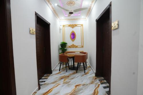 Φωτογραφία από το άλμπουμ του Hotel Breezy Lahore στη Λαχόρη