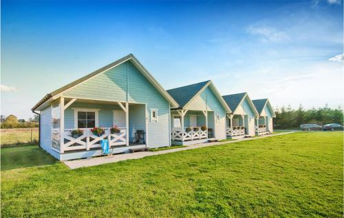 Nice Home In Jaroslawiec With Kitchen