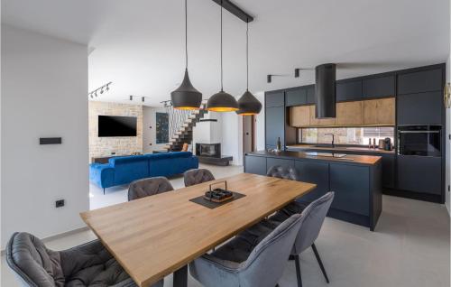 Luxurious Home In Porec