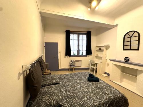 Chez Florence - Appartement T2 d au cœur du centre ville historique - Proche Cardeurs et Mairie