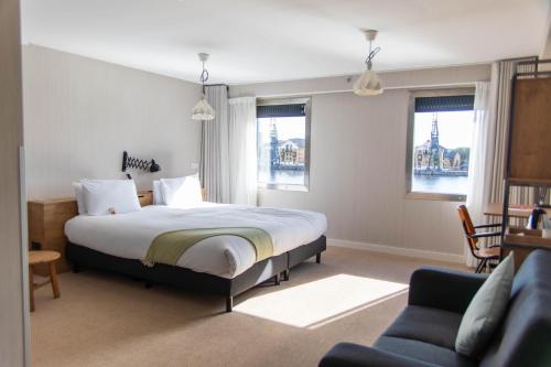 Katil atau katil-katil dalam bilik di Good Hotel London