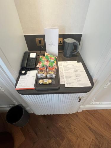 2 Chesham Hotel photo 29