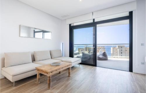 Φωτογραφία από το άλμπουμ του Stunning Apartment In Benidorm σε Μπενιντόρμ