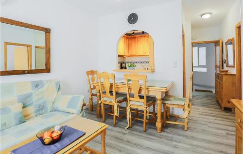 2 Bedroom Beautiful Apartment In Torrevieja