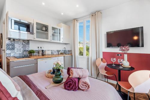 Nice Renting - CAMBRAI03 - Seaside Studio on the Promenade des Anglais photo 5