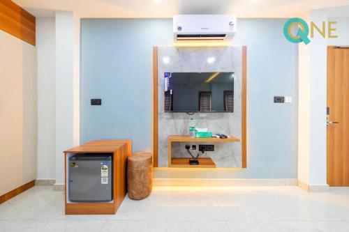 Kuchyň nebo kuchyňský kout v ubytování Glitz Hotels Q One - Nr Ernakulam Junction