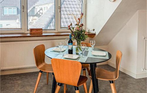Gambar di galeri bagi Cozy Apartment In Offingawier di Offingawier
